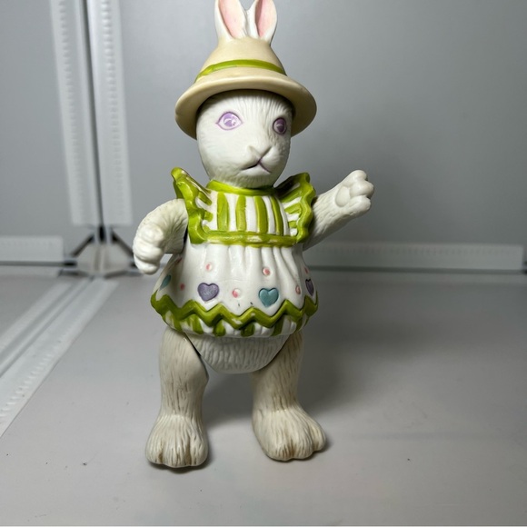 1984 Department 56 Porcelain Bisque Easter Rabbit Jointed Sit or Stand Mandy - Picture 1 of 5